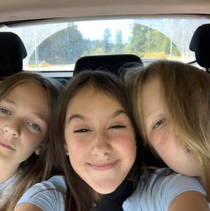 Meet your Posher, Rayne